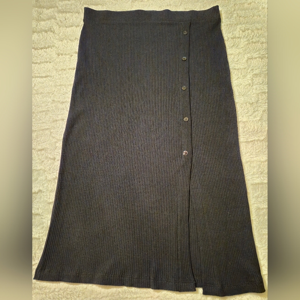 Amour Vert Black Ribbed Pencil Skirt